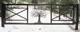 Single Swing Driveway Gate with a 3D Tree in the middle